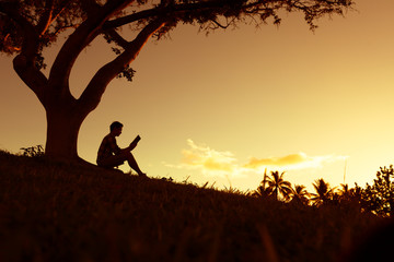 一个篮球场多少平方米，标准篮球场多少平方