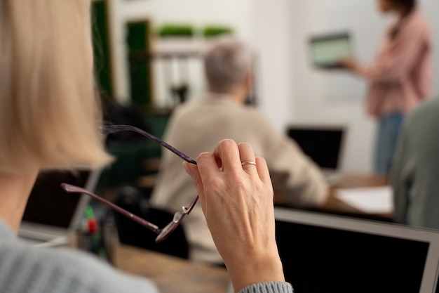 自己剪头发有什么忌讳 自己剪头发